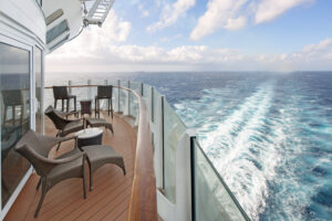 RCI AL AquaTheaterSuiteDeck12 BalconyR