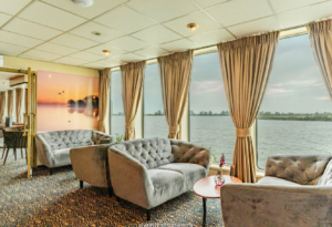 Arielle Queen Adventsreise 2026 Panorama Lounge1