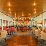 Arielle Queen Adventsreise 2026 Panorama Lounge Mit Bar